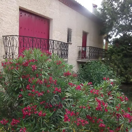 Jardin Thermal: Cozy Near