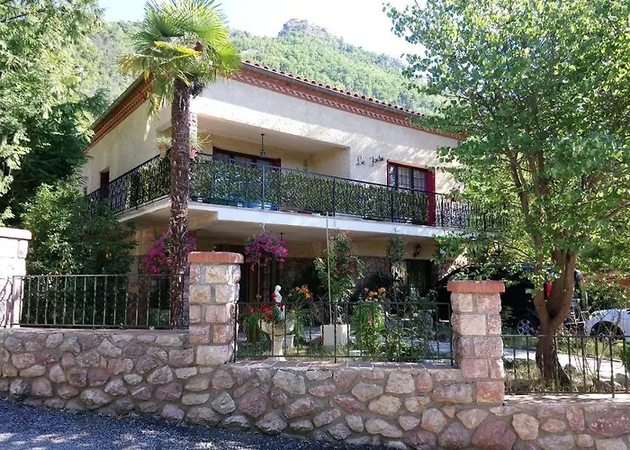 Jardin Thermal: Cozy Near Vernet-les-Bains